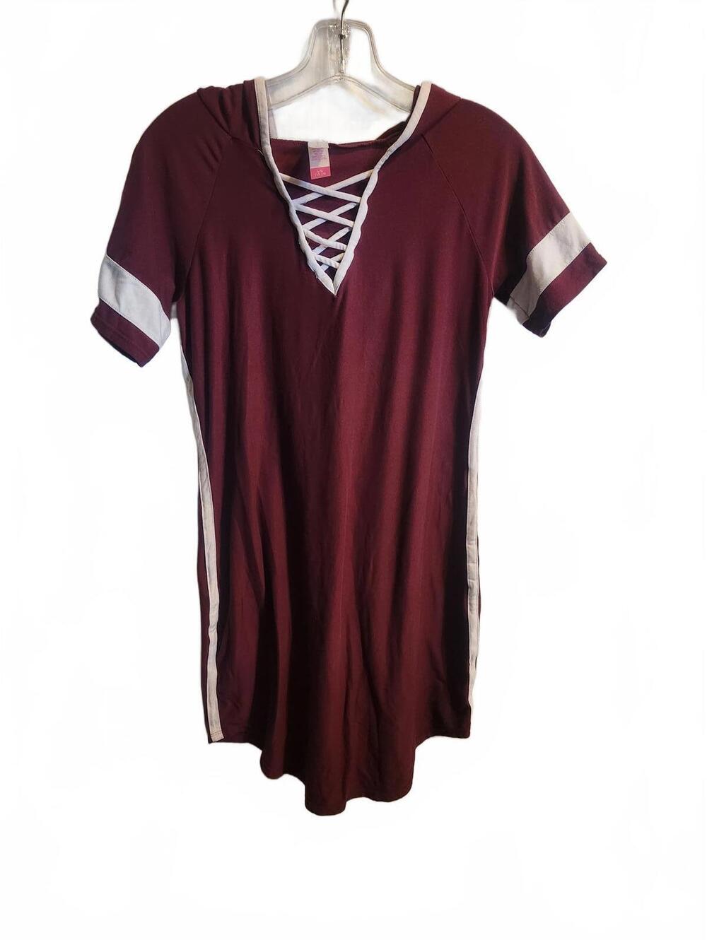 No boundaries Maroon hooded Tshirt Dress. Women's Size Large. 31 inches long